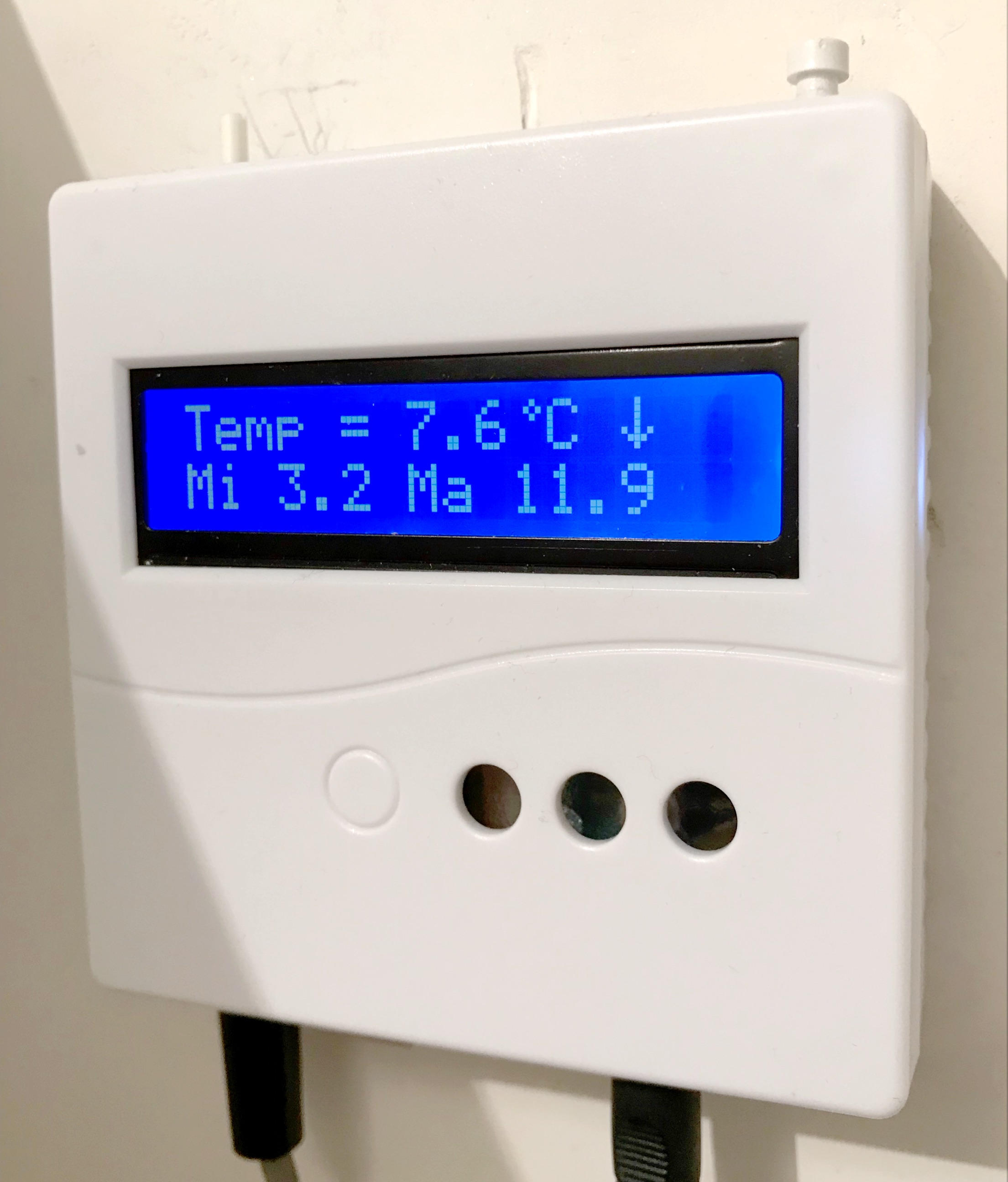 Outside Thermometer with Trend, Max and Min Temperature | Arduino ...